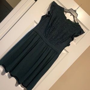 Dark Green Lace Dress 💚